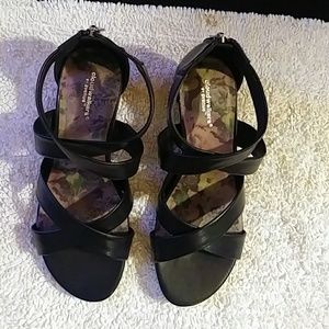 Women sandals
